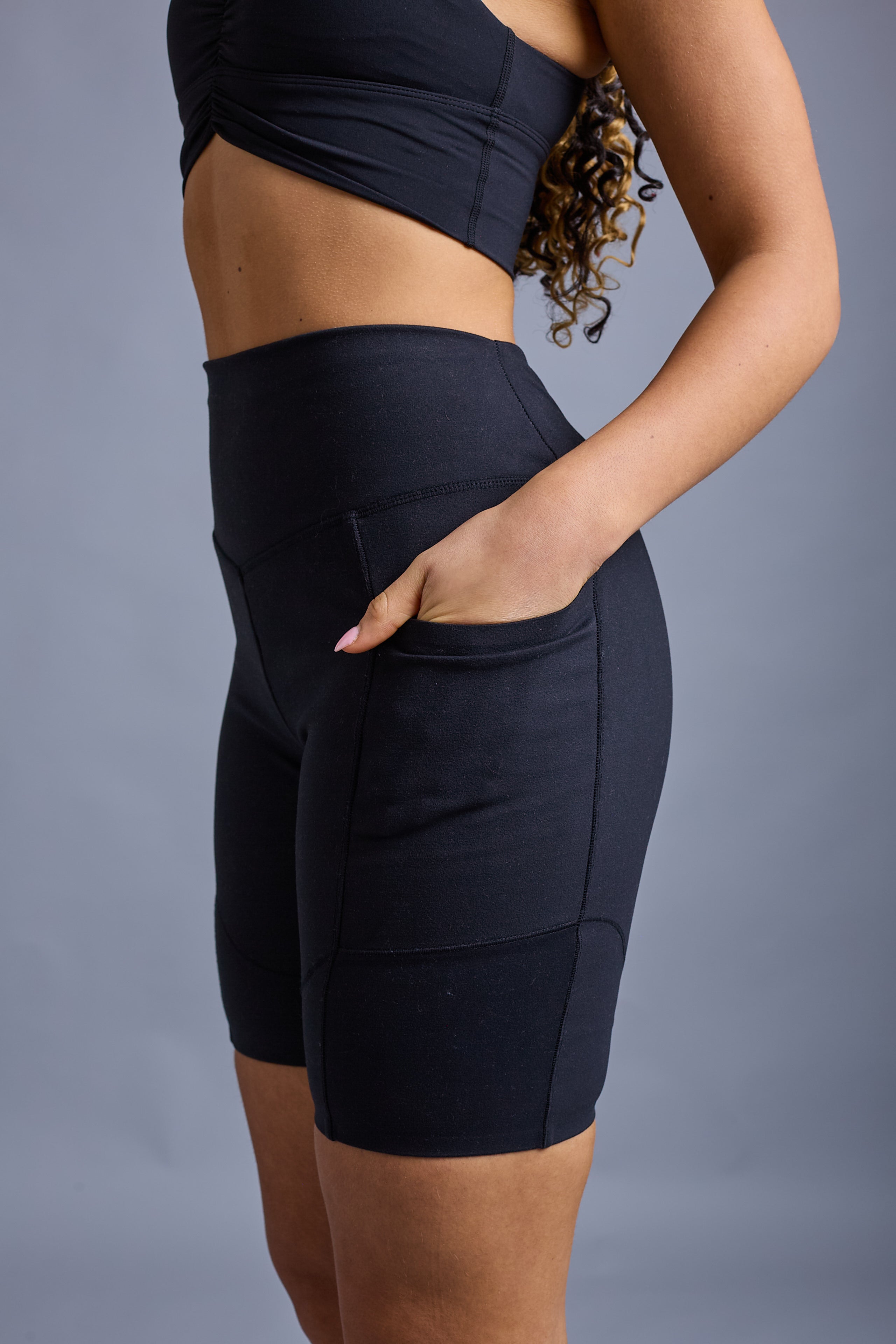 black born2be shorts, side view